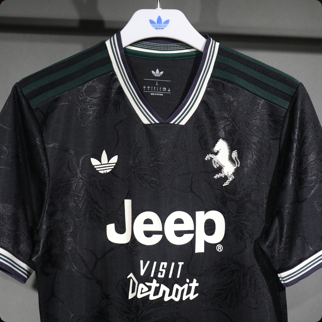 Juventus FC 2025/26 - Tercer Jersey  Authentic