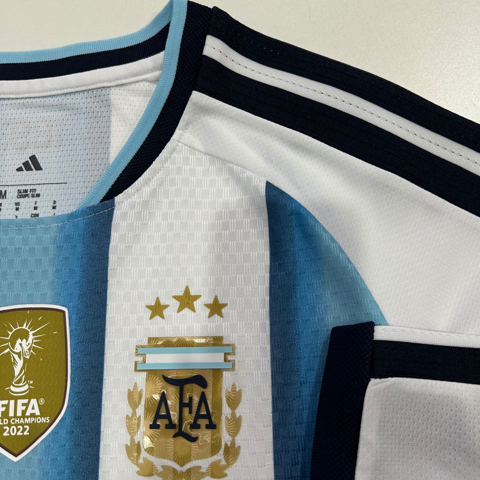 Argentina (Mundial 2026) – Jersey Local Manga Larga Premium