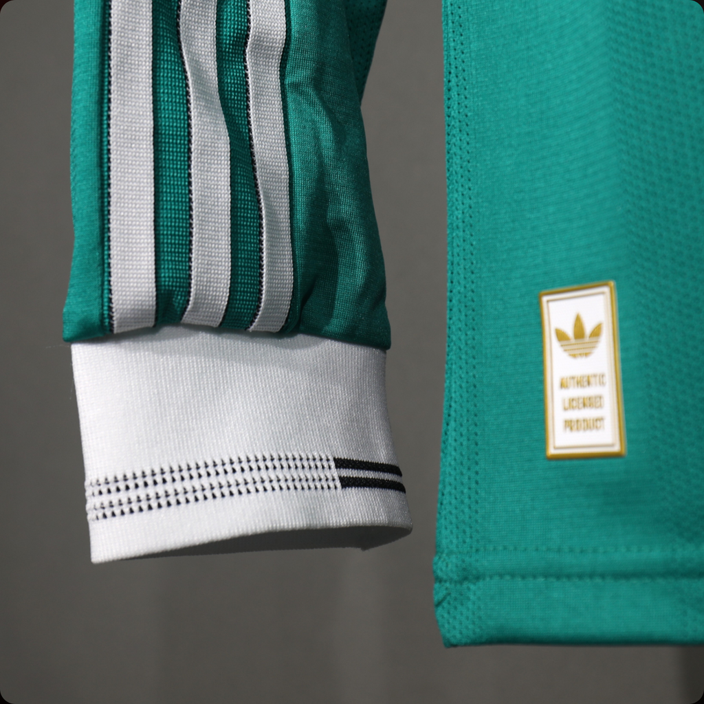 Liverpool 2025/26 – Jersey Tercero Manga Larga Authentic / Dorsal Incluido