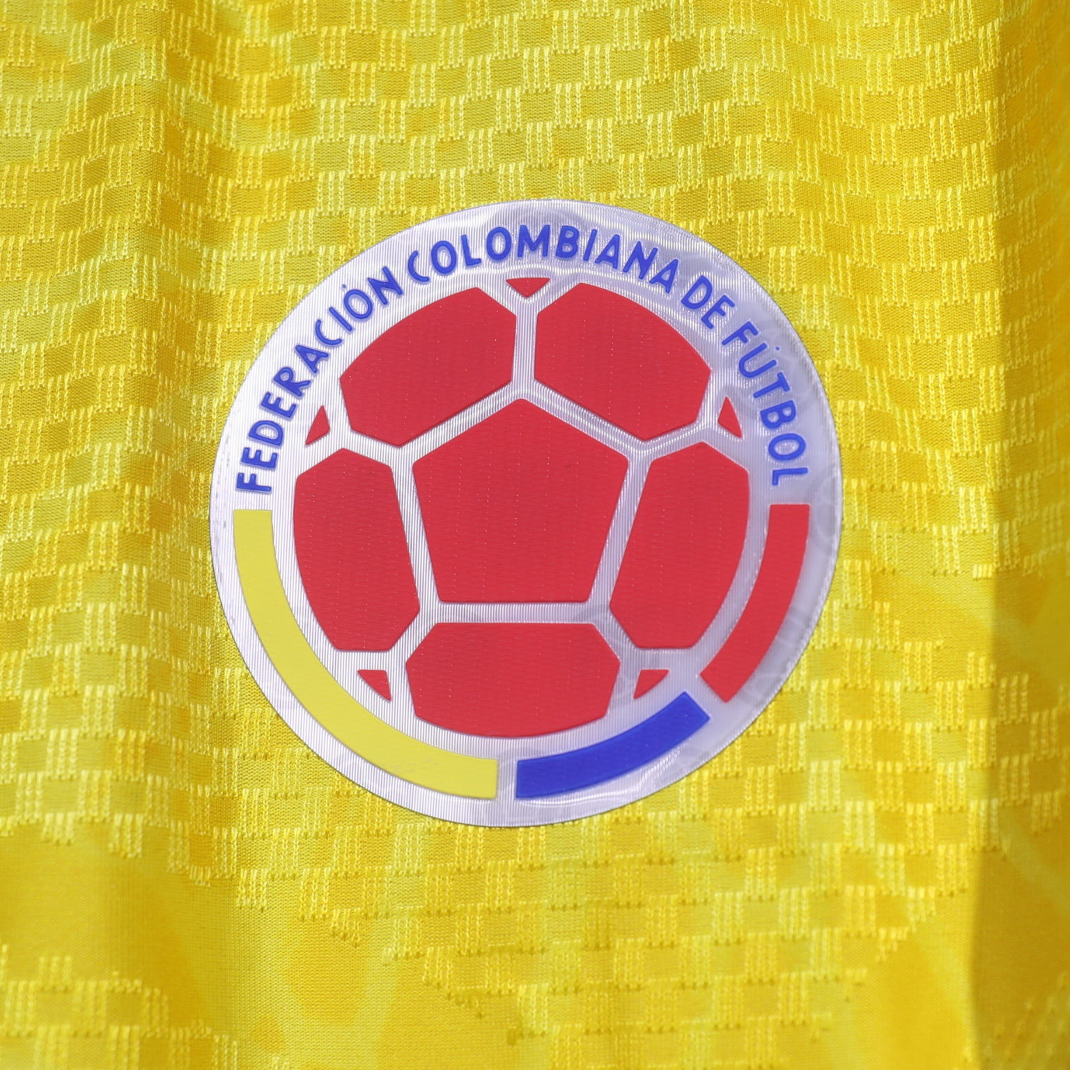Colombia Local - Copa del Mundo 2026 Jersey Authentic