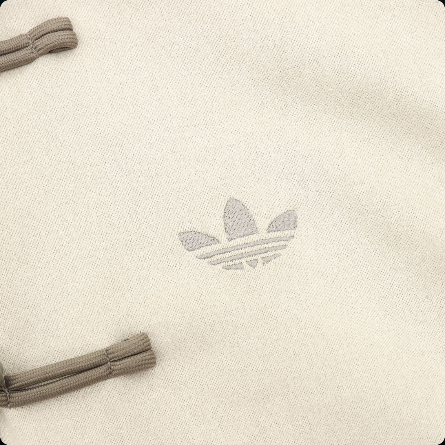 Chaqueta Adidas Tang Año Nuevo Chino 2026 — Entrega inmediata