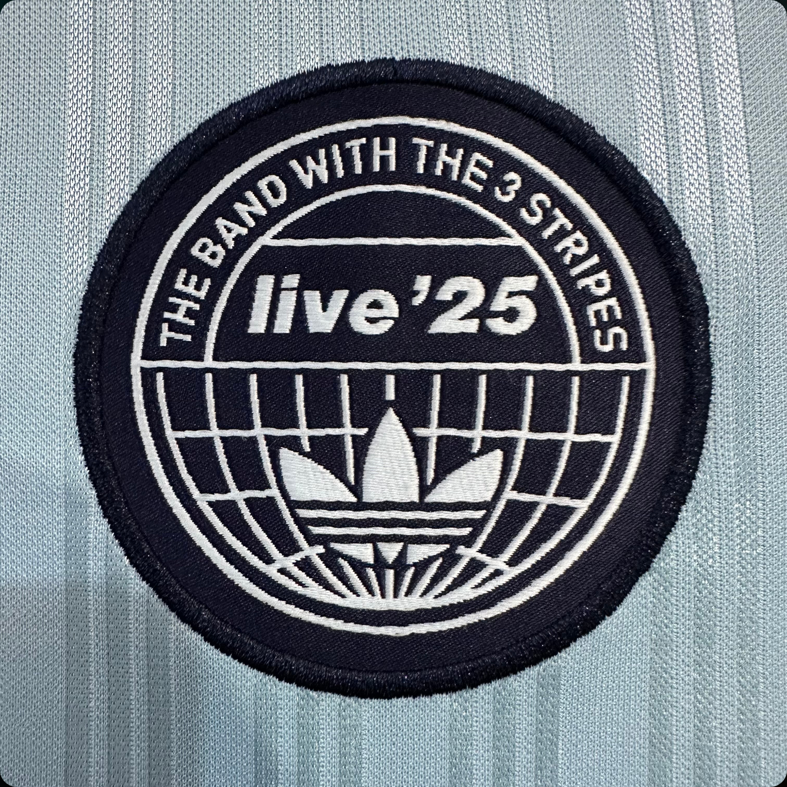 Oasis x Adidas – Jersey Tour Live ’25