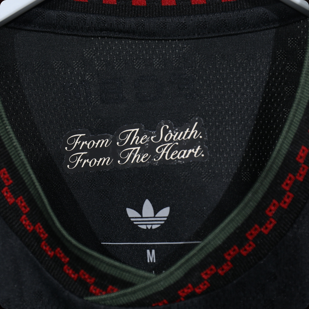 FC Bayern München 2025/26 - Tercer Jersey  Authentic