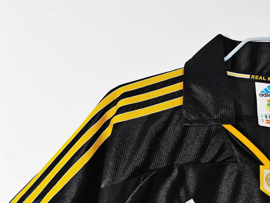 Real Madrid 1999/01– Jersey Visitante Authentic Retro / Dorsal Incluido