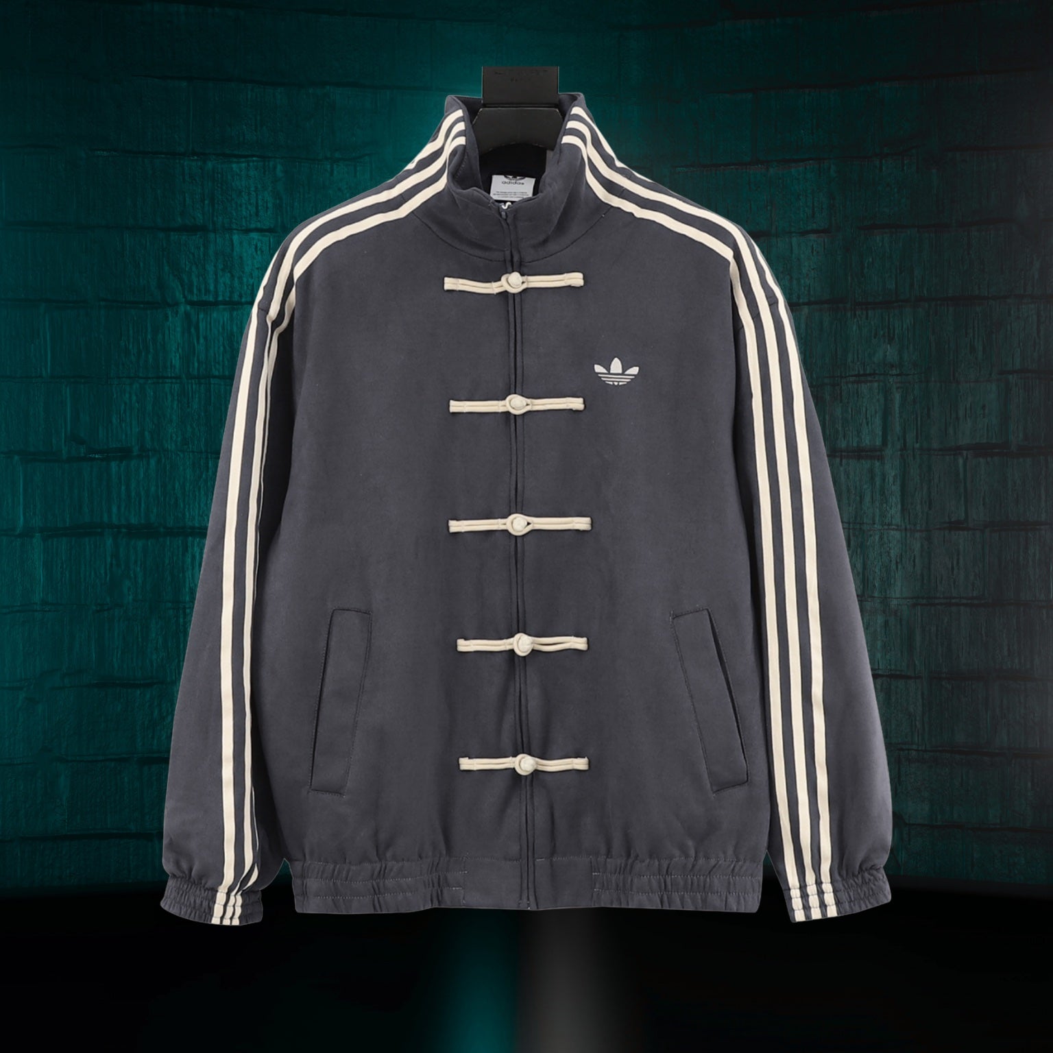 Chaqueta Adidas Tang Año Nuevo Chino 2026 — Entrega inmediata