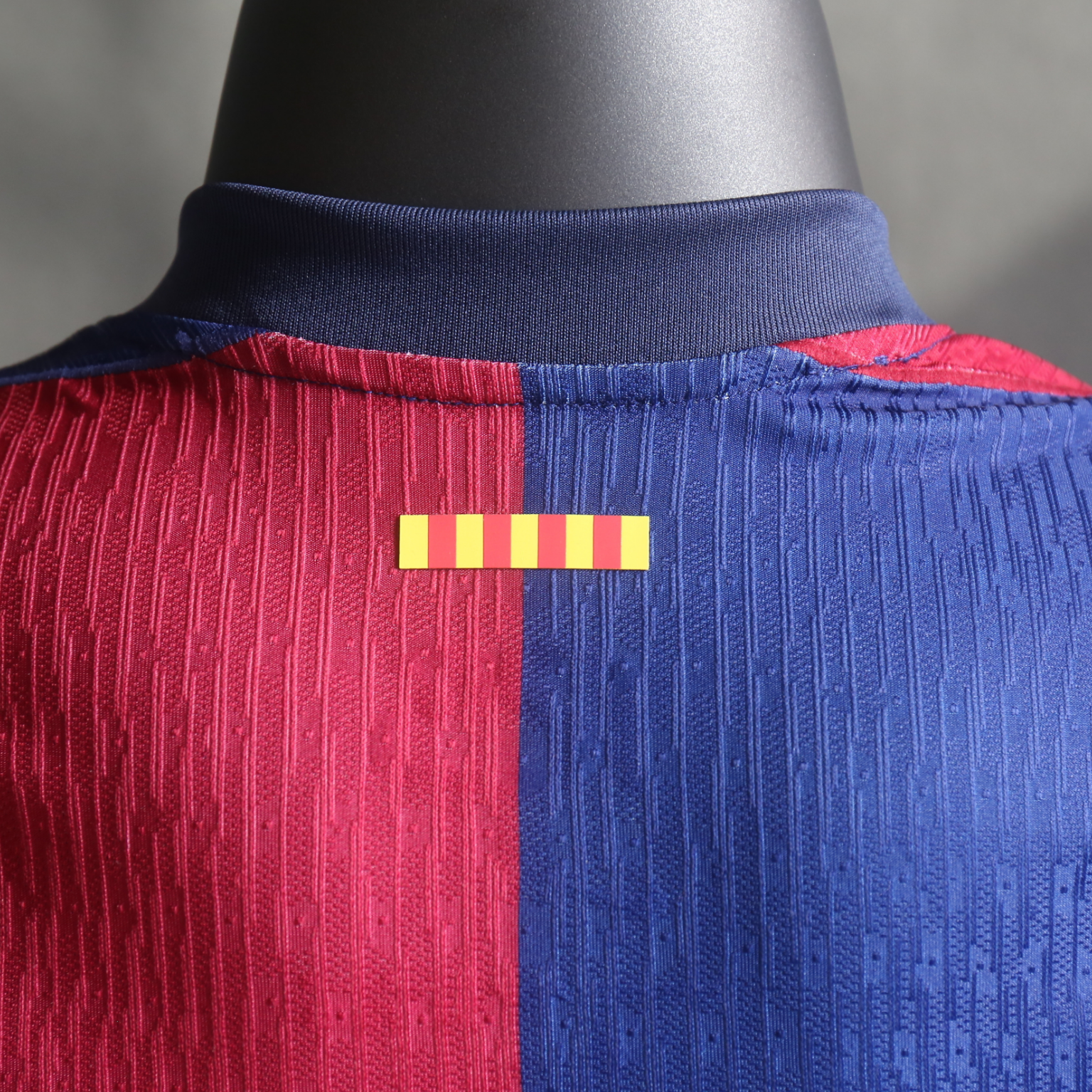 FC Barcelona 2024/25 – Jersey Local Authentic  / Dorsal Incluido