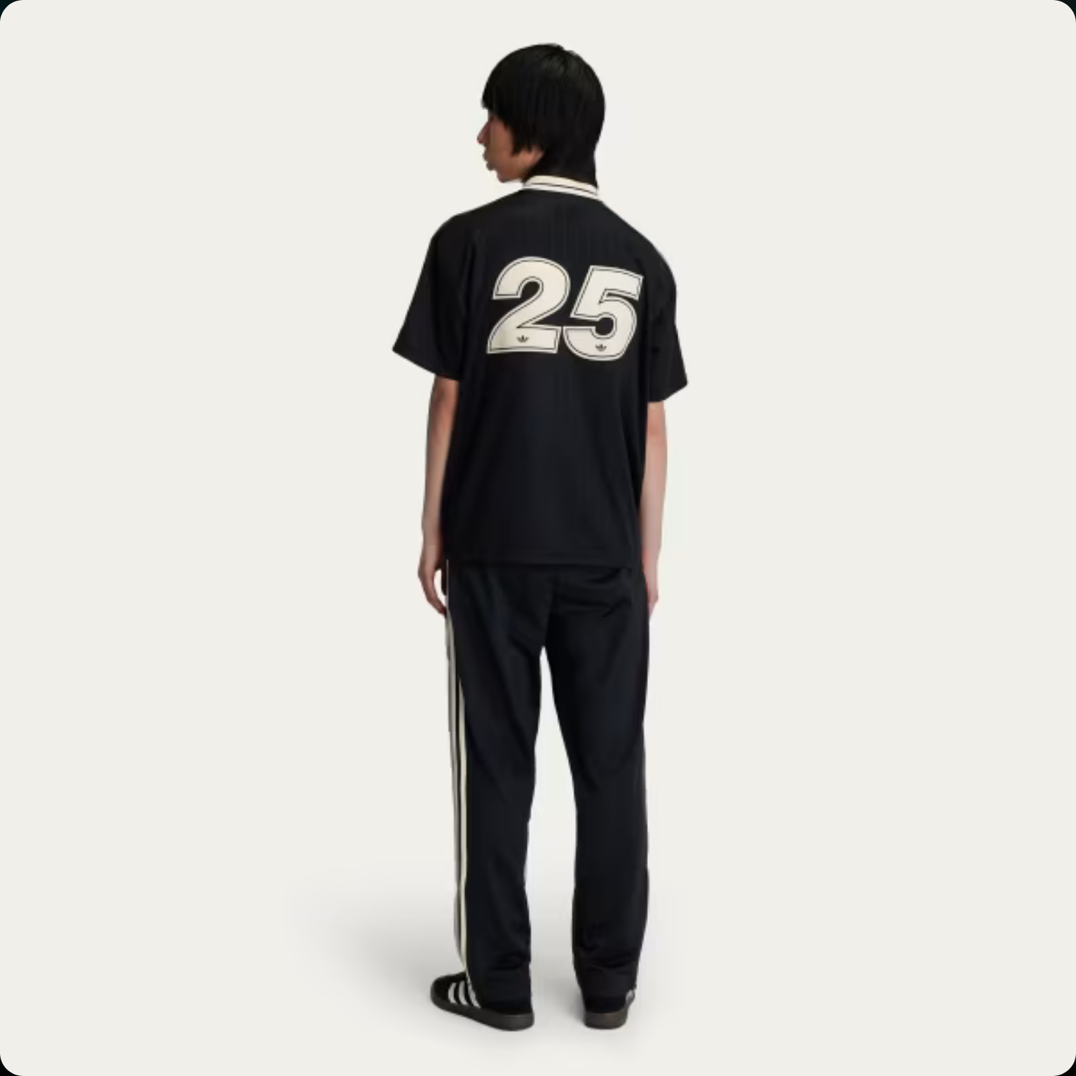 Oasis x Adidas – Jersey Tour Live ’25