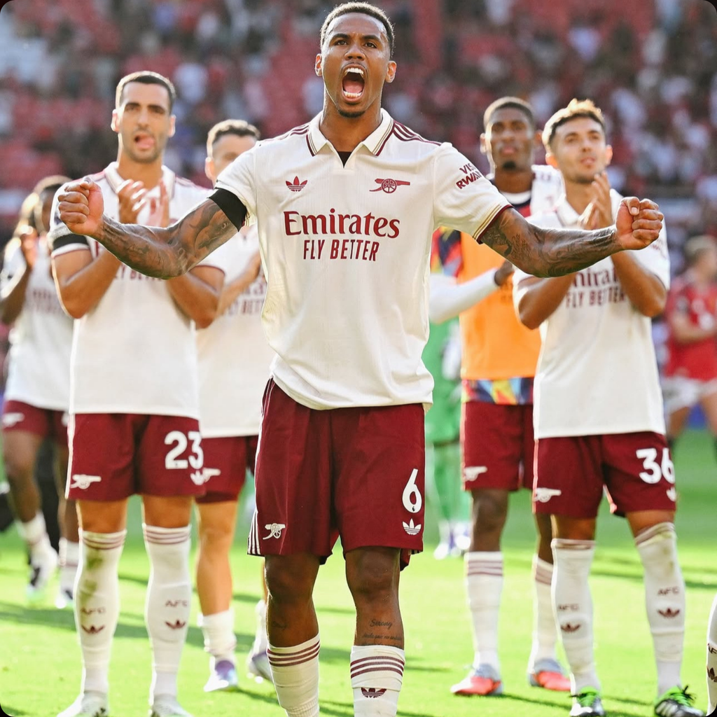 Arsenal FC 2025/26 - Tercer Jersey Authentic