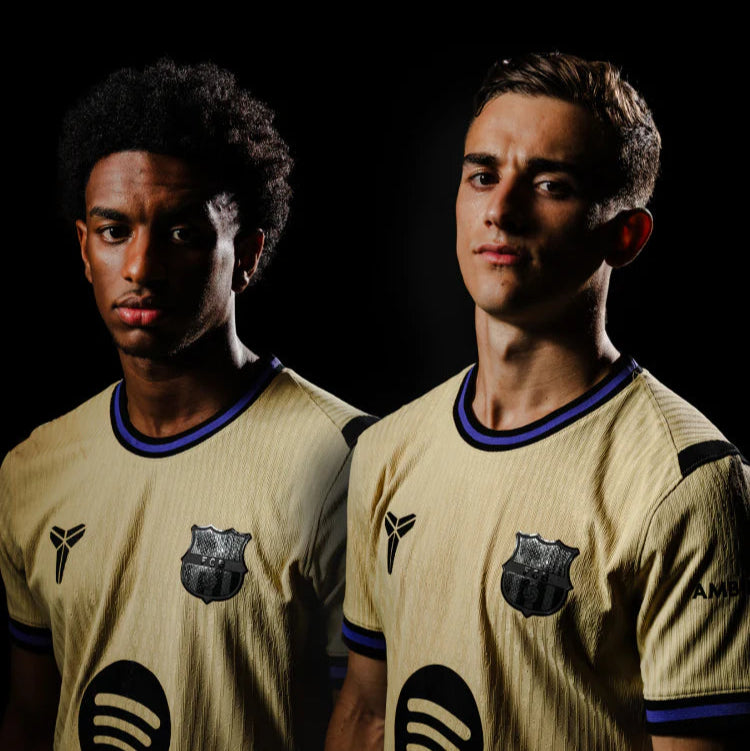 FC Barcelona 2025/26 – Jersey Visitante Manga Larga / Dorsal Incluido