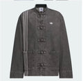 Chaqueta adidas Tang Mezclilla CTT color negro deslavado corte oversized unisex