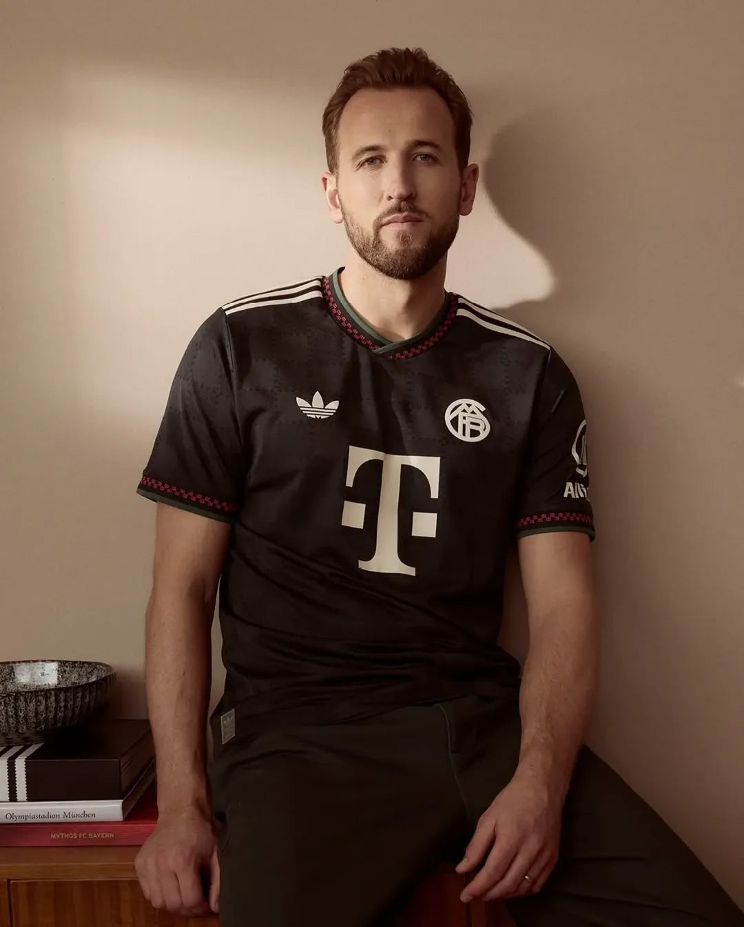 FC Bayern München 2025/26 - Tercer Jersey  Authentic